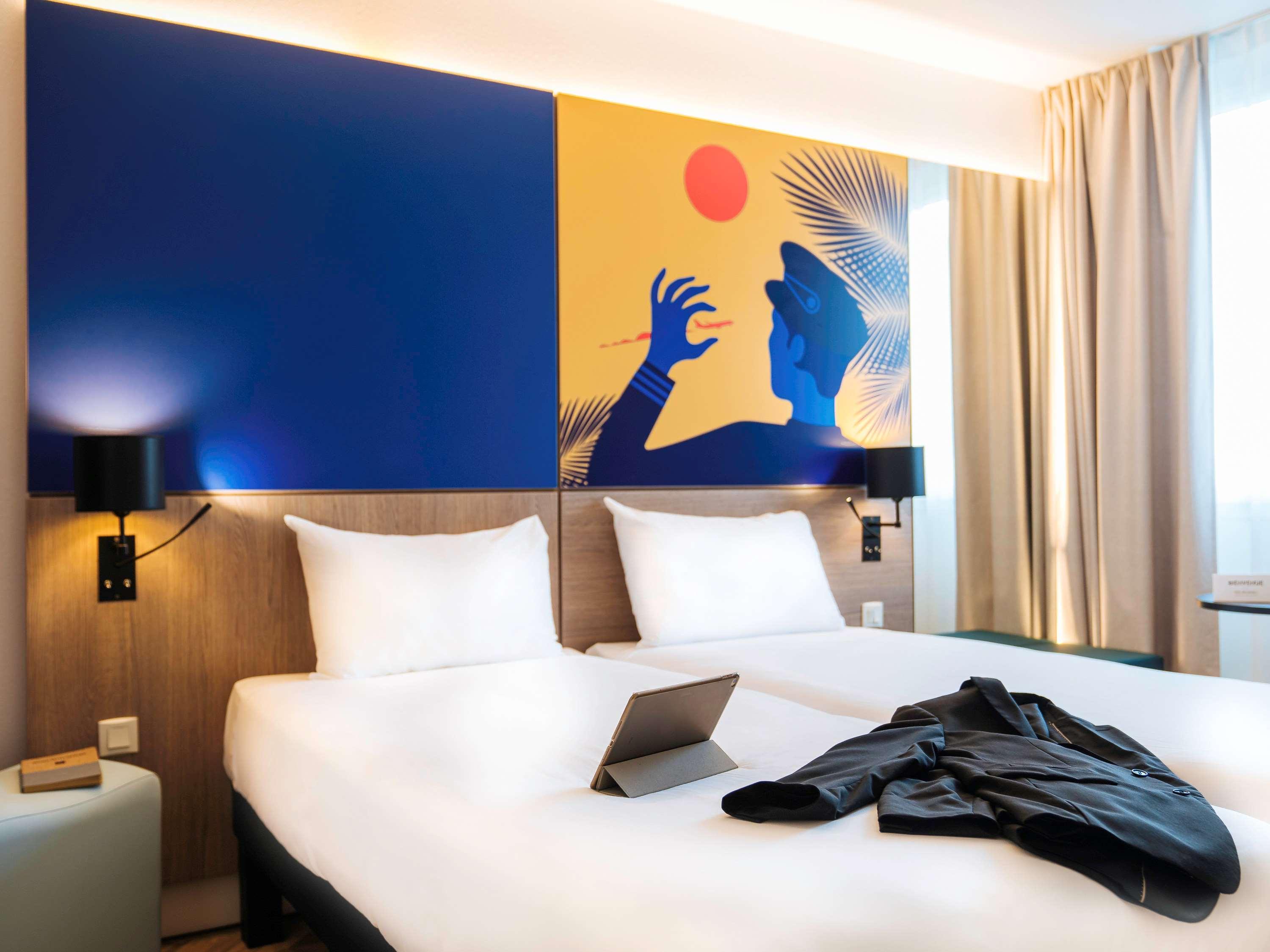 Ibis Styles Nice Aeroport Arenas Exterior photo