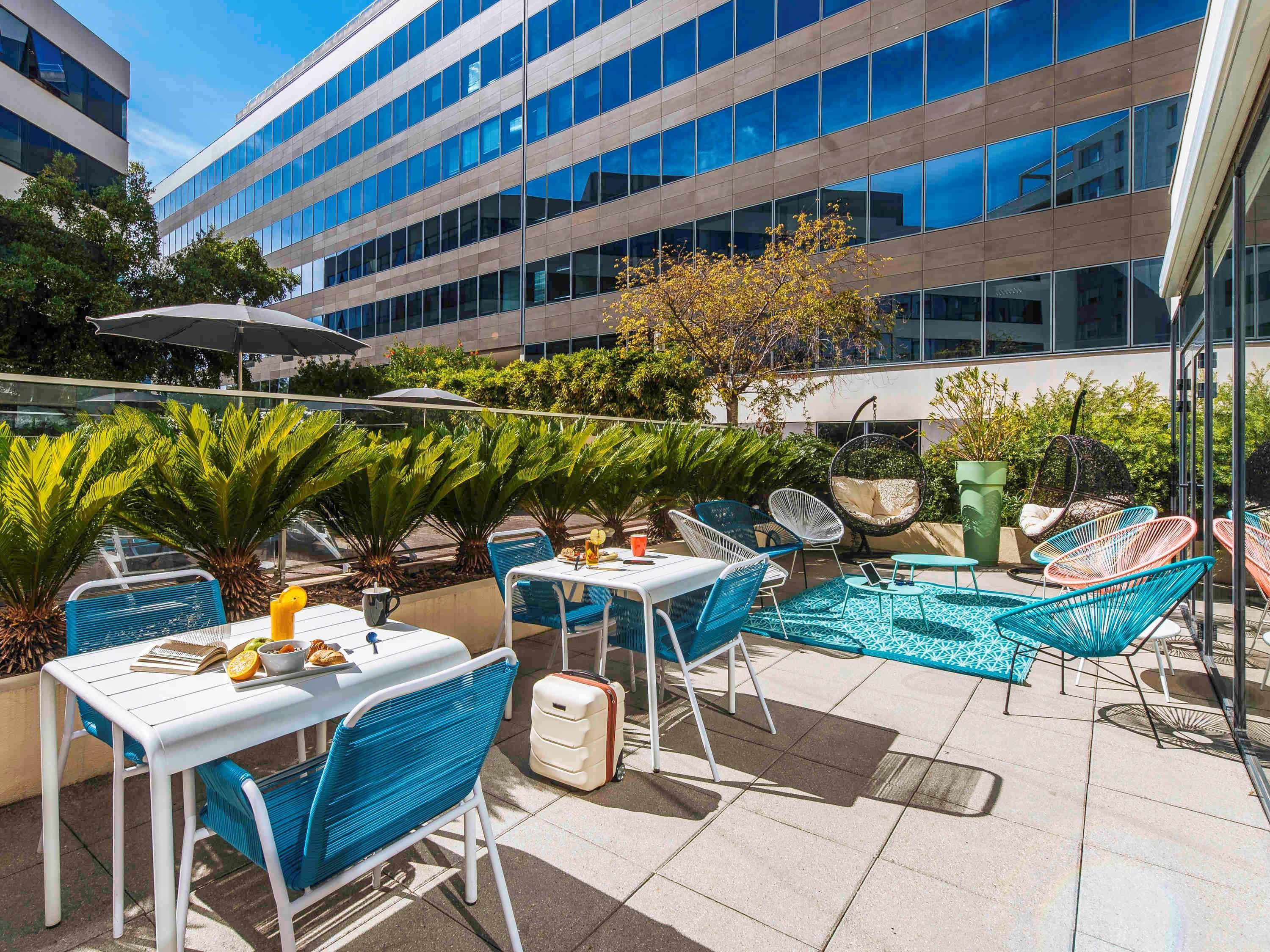 Ibis Styles Nice Aeroport Arenas Exterior photo