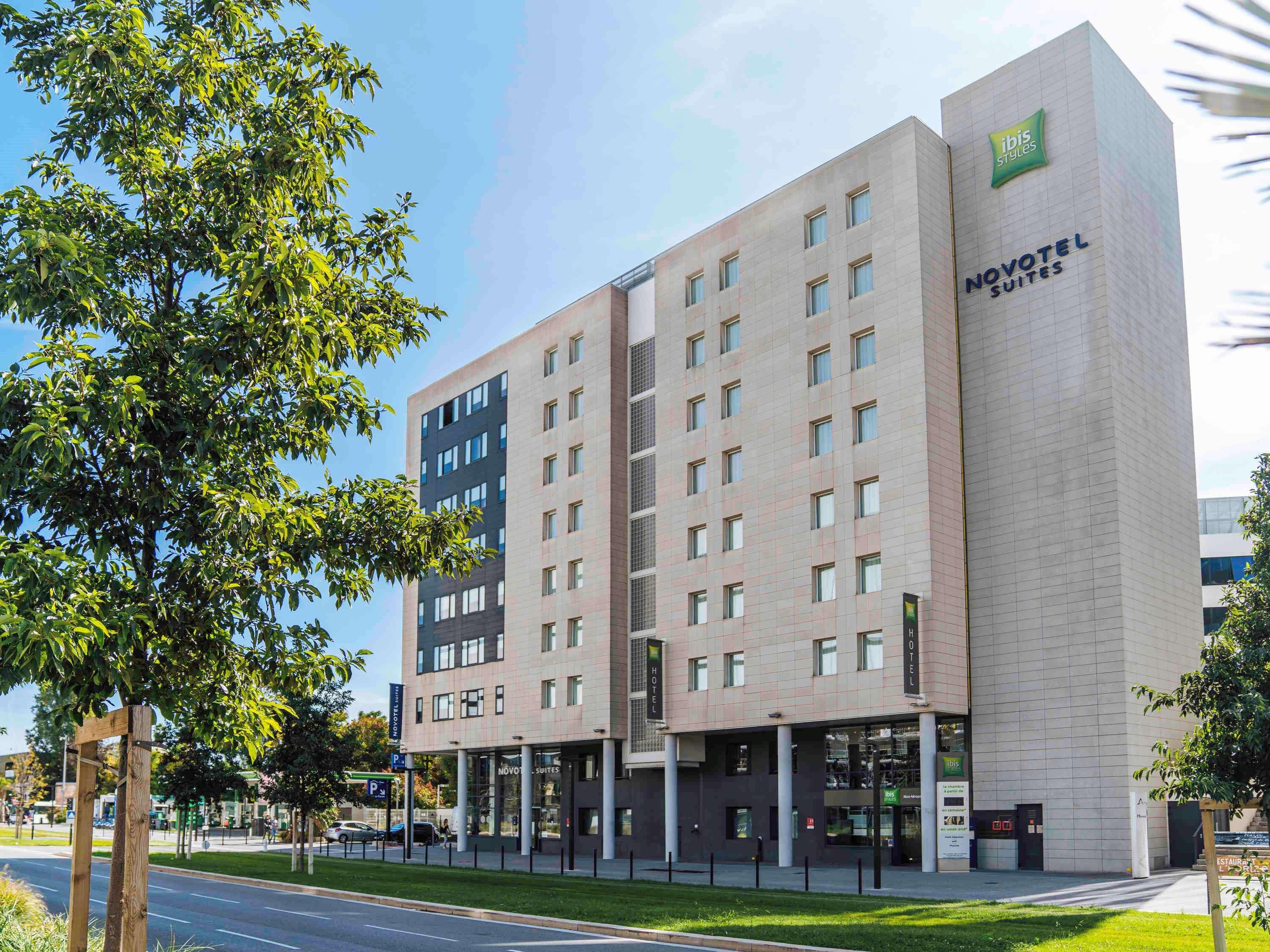 Ibis Styles Nice Aeroport Arenas Exterior photo